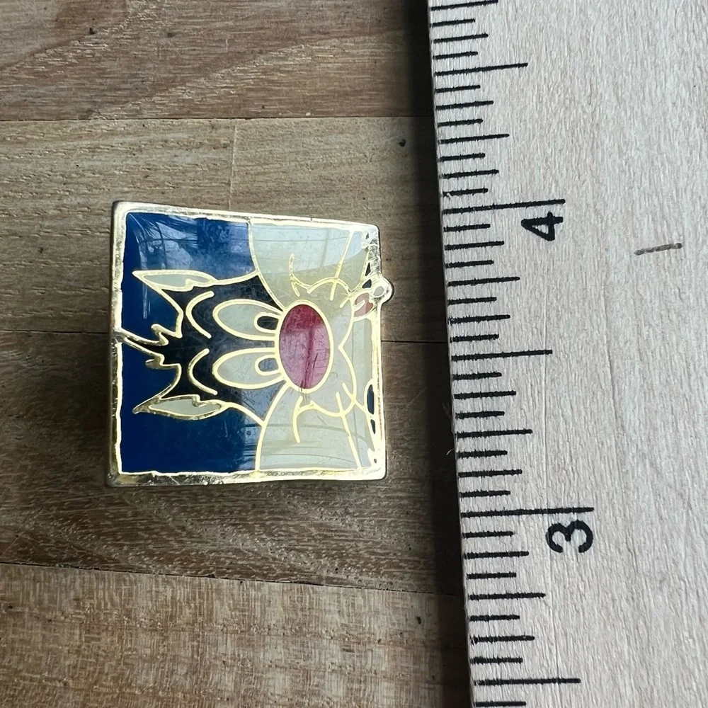 Vintage 1992 Sylvester cat looney tunes pin - Picture 4 of 4